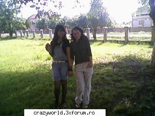 �Eu si prietenii mei� - Me and Mari.(Mariana,prima este - �●๋�Our Friends�●๋�