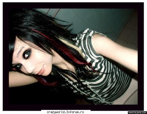 HOT or NOT?[pictures] - Made By Illusions - �●๋�Games OnLine�●๋�