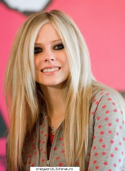 Poze - Mai pun si eu 1 - �●๋�Avril Lavigne�●๋�