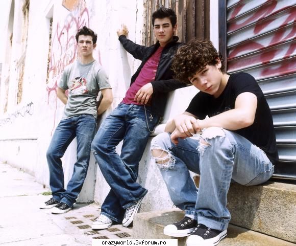 Poze - Made By Illusions - �●๋�Jonas Brothers�●๋�