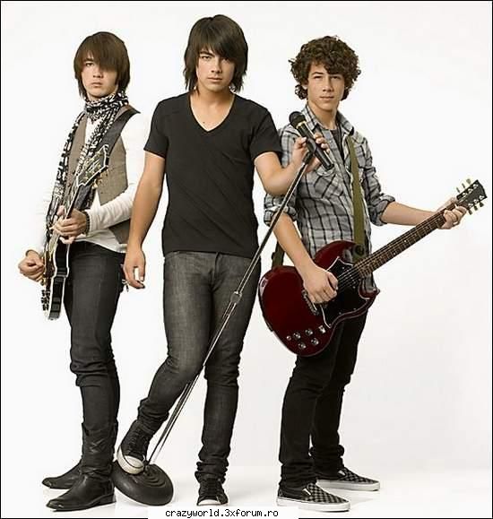 Poze - myzu - �●๋�Jonas Brothers�●๋�