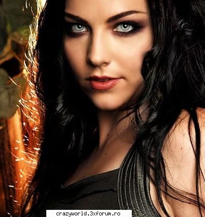 �Poze Amy Lee� - ella - �●๋�Evanescence�●๋�