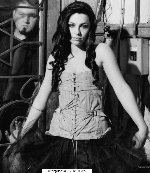 �Poze Amy Lee� - ella - �●๋�Evanescence�●๋�