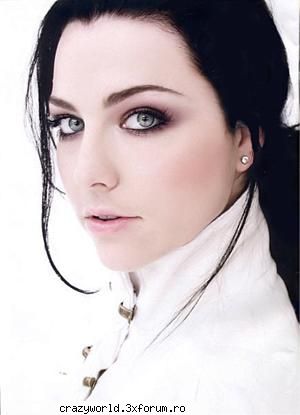 �Poze Amy Lee� - ella - �●๋�Evanescence�●๋�